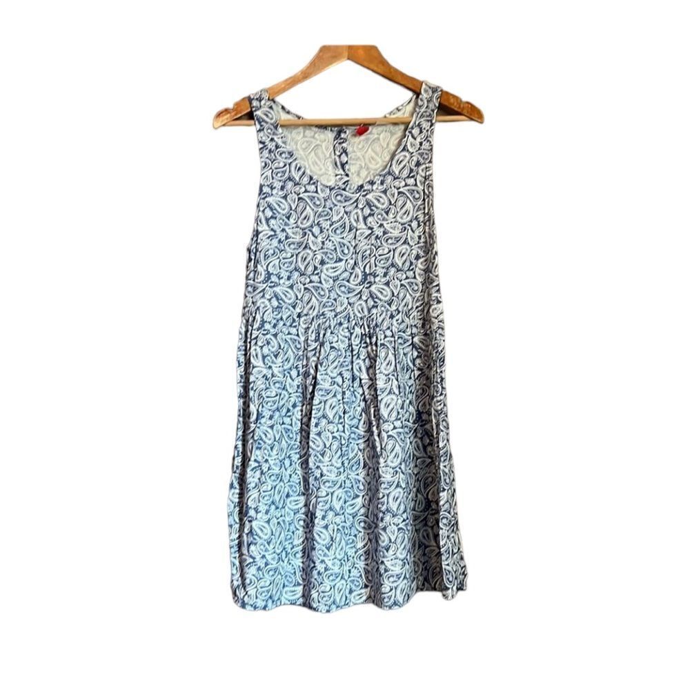 3 for $30! H&M blue paisley patterned dress. Size 4